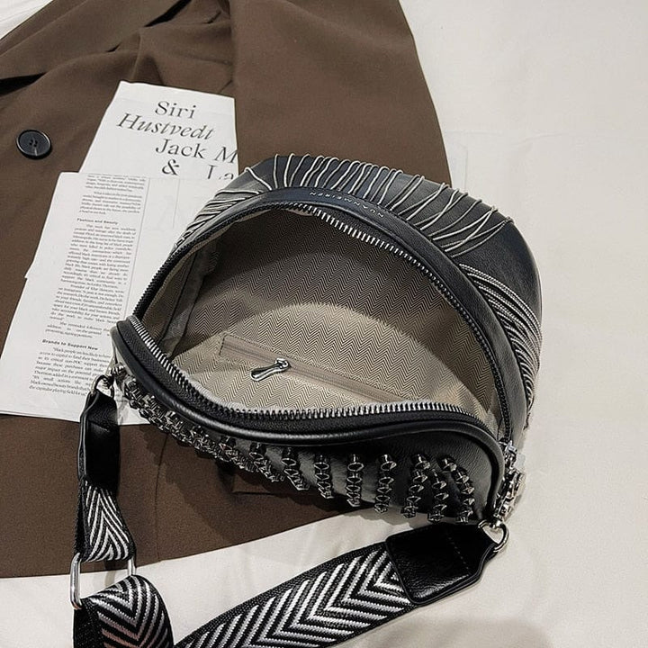 Sac banane en cuir PU vert, un choix tendance pour un style quotidien raffiné.