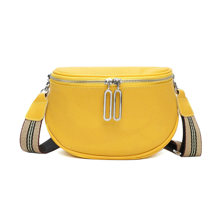 Sac banane femme en similicuir, bandoulière ajustable pour un confort et un style urbain optimal.