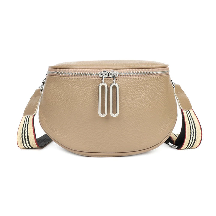 Chic sac banane femme en similicuir, accessoire indispensable pour un look moderne et quotidien.