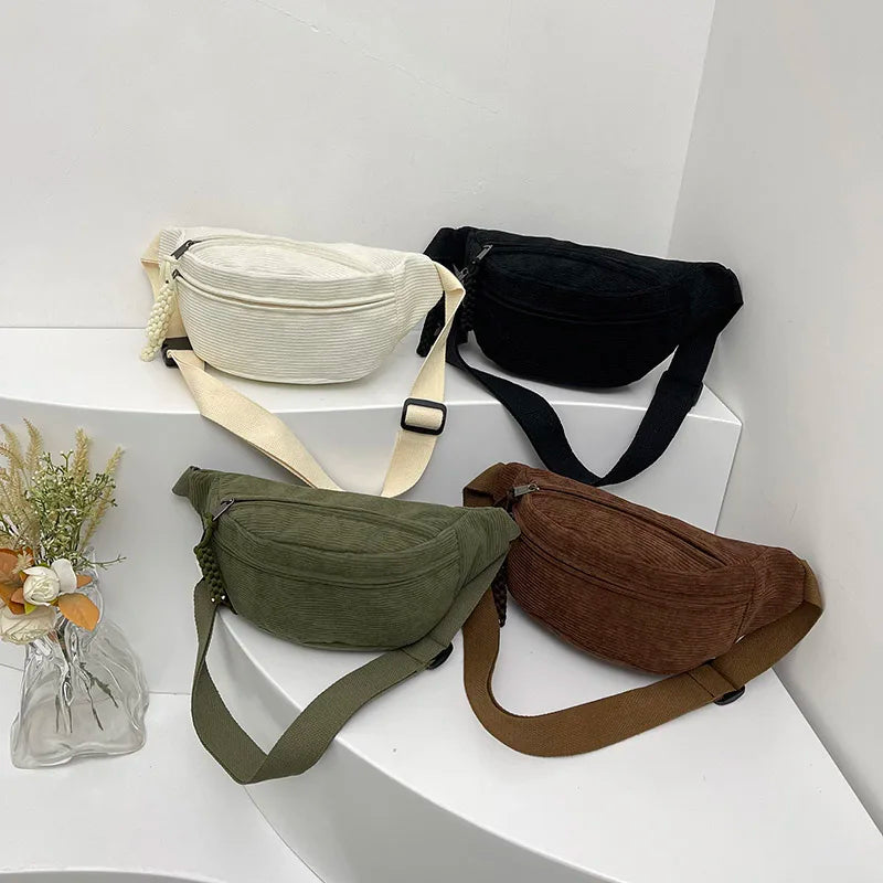 Sac banane velours femme, un accessoire de mode incontournable, chic et pratique pour femme.