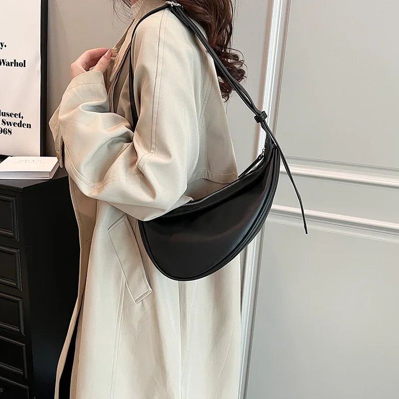 Sac à main femme en cuir PU de qualité, sac banane élégant pour un look rétro intemporel.