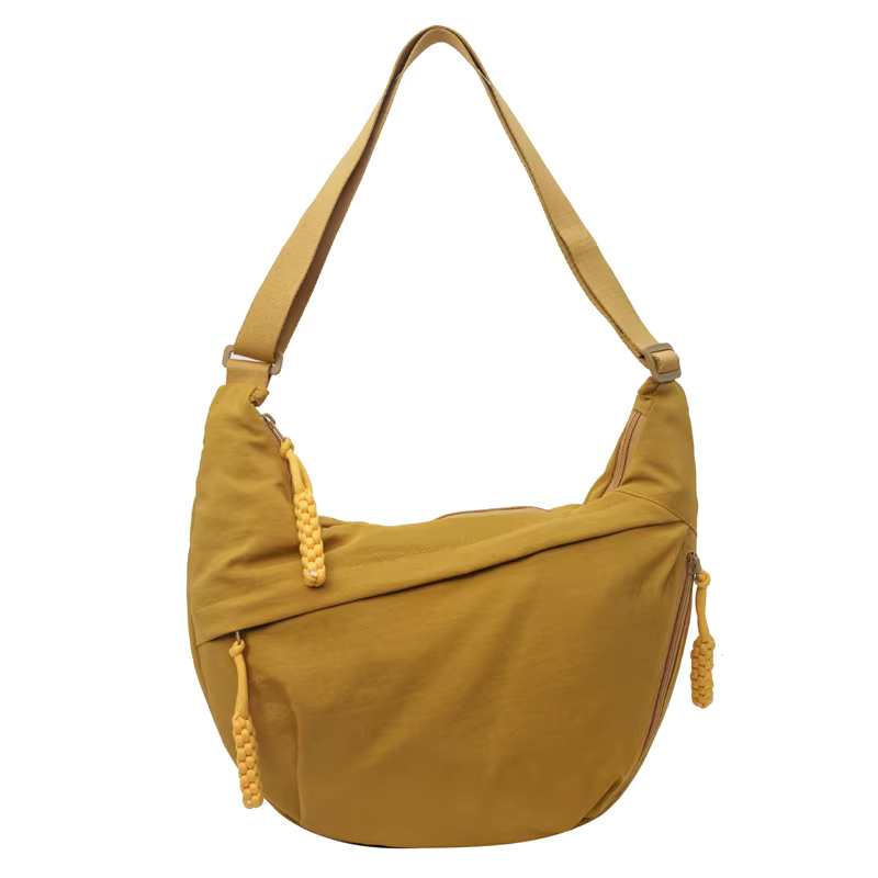 Sac femme surdimensionné, idéal pour le shopping, les voyages ou une journée bien remplie.