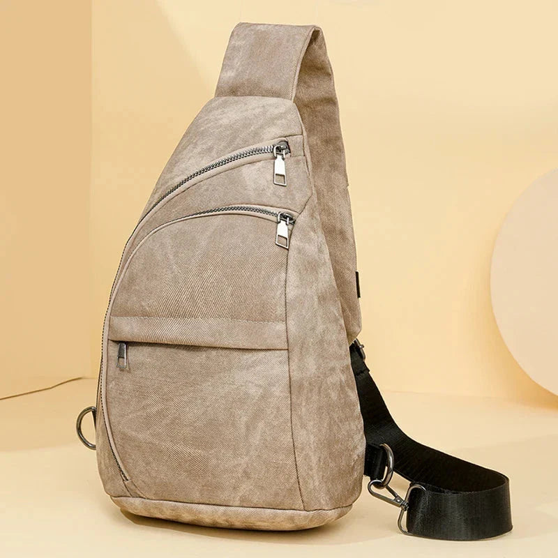 Sac banane femme vintage chic en cuir PU noir avec fermeture dorée, style rétro élégant