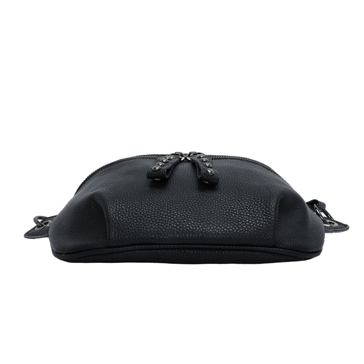 Sac banane pratique en cuir noir pour femme, accessoire mode indispensable, résistant et stylé.