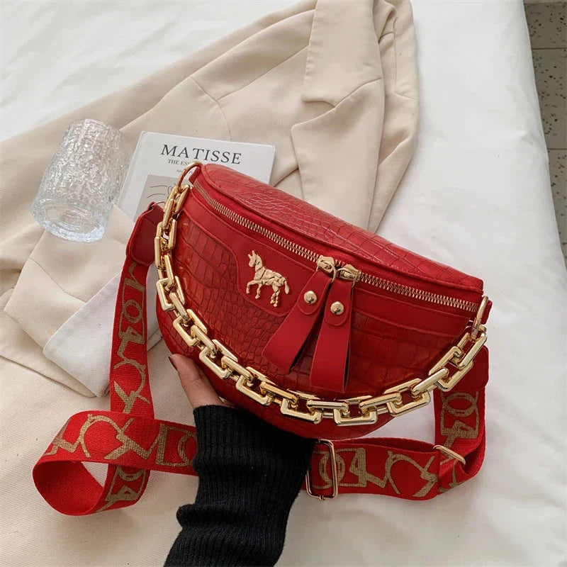 Sac élégant femme, sac banane compact avec chaîne dorée, parfait pour soirées ou sorties.