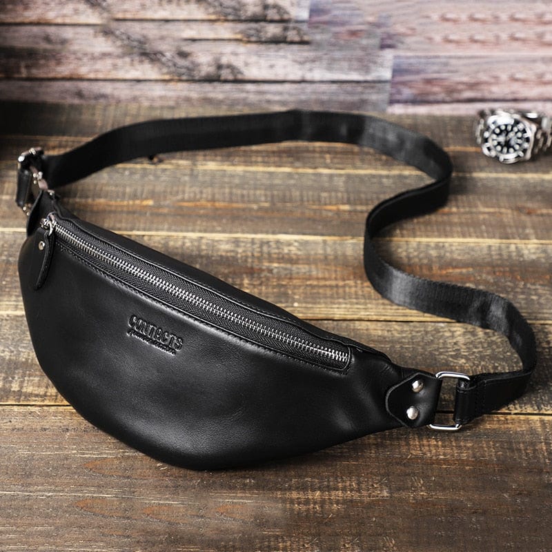 Sac banane Lyam en cuir pour homme porté travers, banane tendance urbaine et fonctionnelle