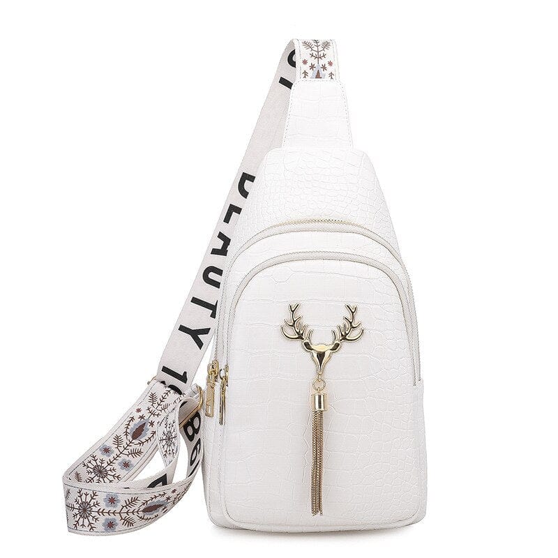 Sac banane épuré blanc en cuir vegan, pour femme, alliant élégance et fonctionnalité, accessoire mode.