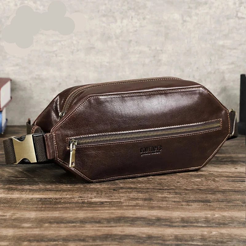 Sac banane vintage en cuir véritable pour hommes, parfait pour un usage quotidien ou en voyage.