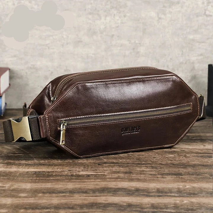 Sac banane vintage en cuir véritable pour hommes, parfait pour un usage quotidien ou en voyage.