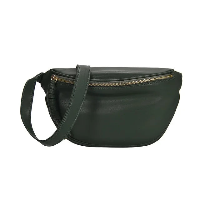 Sac bandoulière XL femme, design urbain et chic, accessoire mode indispensable en similicuir.