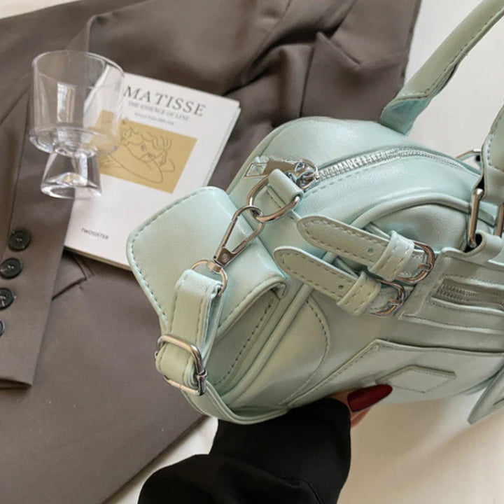 Sac bandoulière femme chic en similicuir, design élégant, parfait petit sac à main mode.
