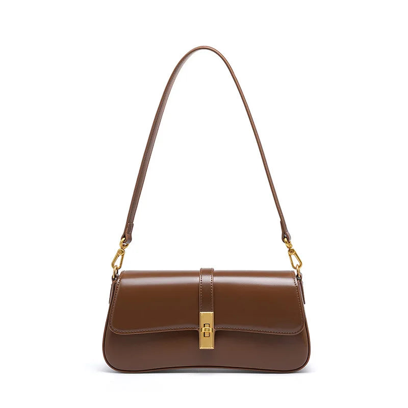 Sac bandoulière femme en cuir marron, élégant et pratique pour un usage quotidien.
