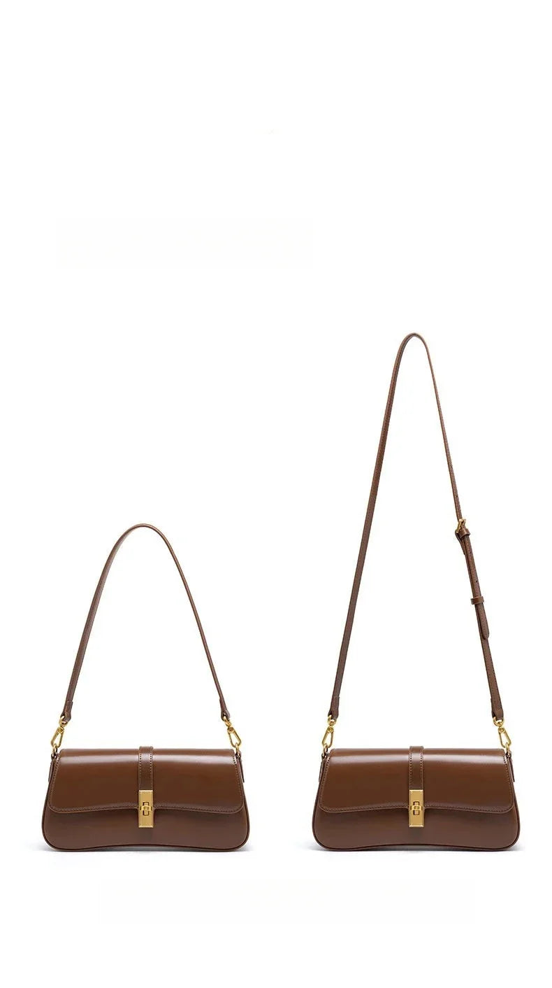 Sac quotidien polyvalent en cuir marron pour femme, style bandoulière, parfait pour toute occasion.