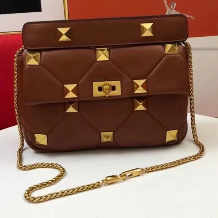Sac femme en cuir noir, bandoulière ajustable, chaîne amovible, clous tendance