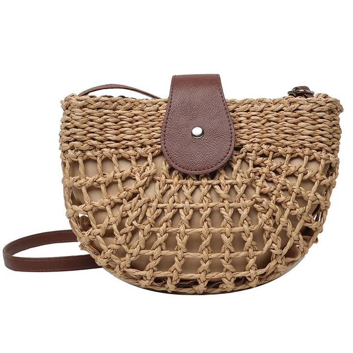 Sac bandoulière femme en paille tressée Ondas Chic, style bohème beige clair.