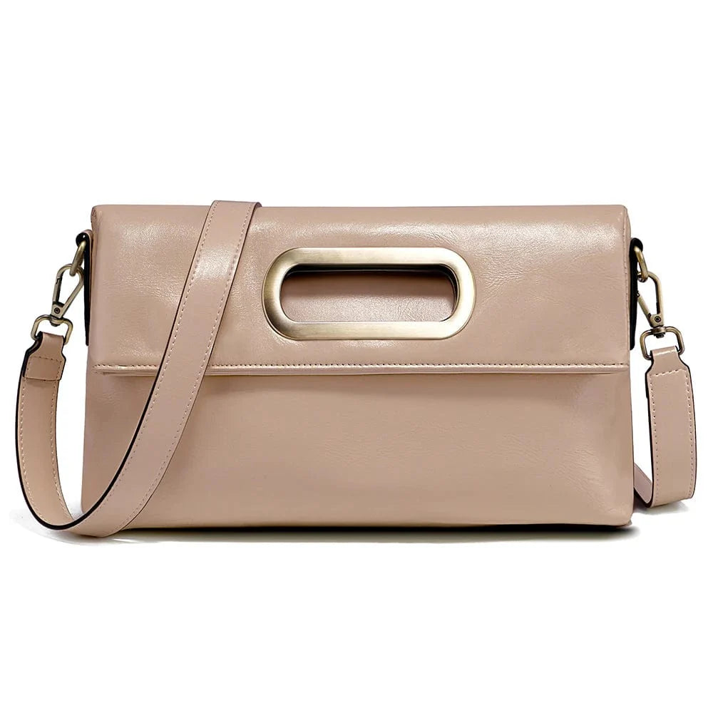 Sac à main Gabrielle en cuir blanc cassé, un choix chic pour compléter toute tenue de femme.