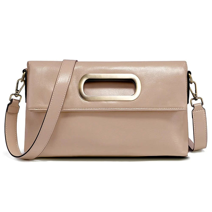 Sac à main Gabrielle en cuir blanc cassé, un choix chic pour compléter toute tenue de femme.
