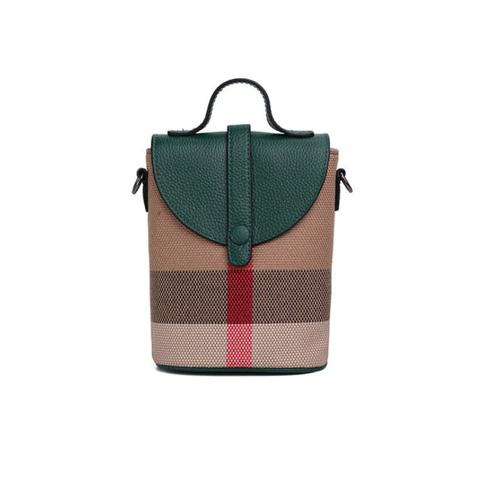 Sac élégant vert, grand compartiment, en cuir synthétique, idéal pour transport organisé des essentiels.
