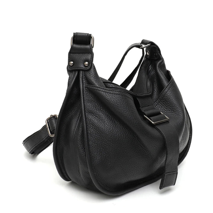 Sac bandoulière femme élégant en similicuir noir grand format, parfait pour un usage quotidien chic et pratique.