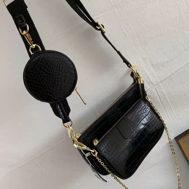 Sac bandoulière femme noir élégant motif croco, porté épaule, rabat simple, similicuir chic