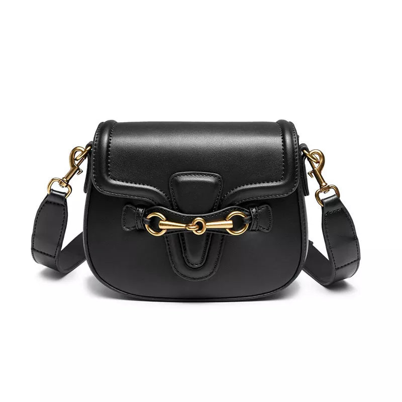 Sac bandoulière élégant en cuir synthétique noir, parfait pour les femmes. Idéal pour une sortie ou soirée.