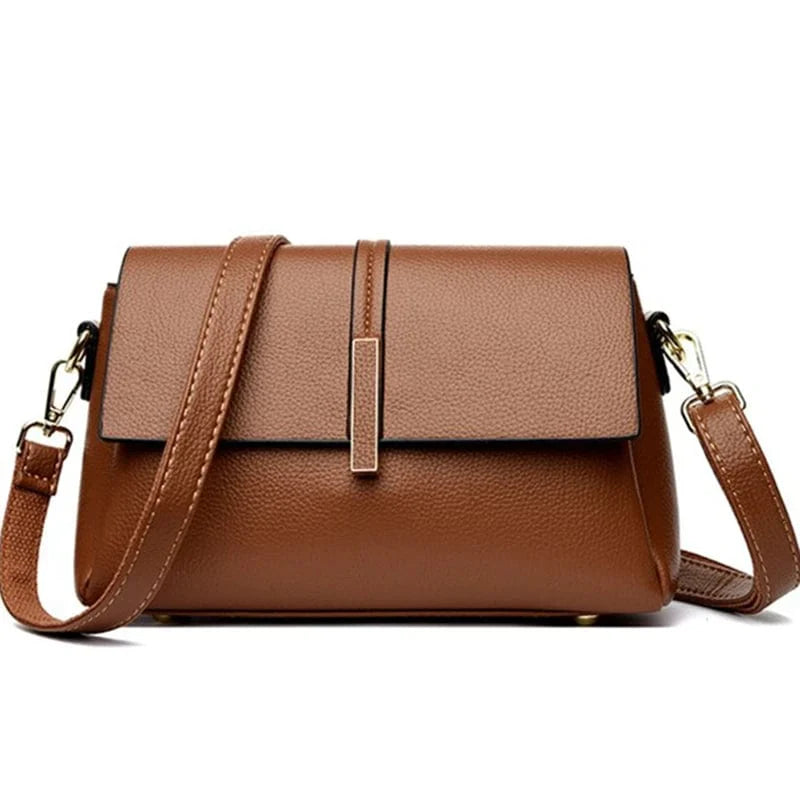Sac à bandoulière Alice en cuir PU marron, idéal pour un usage quotidien chic.