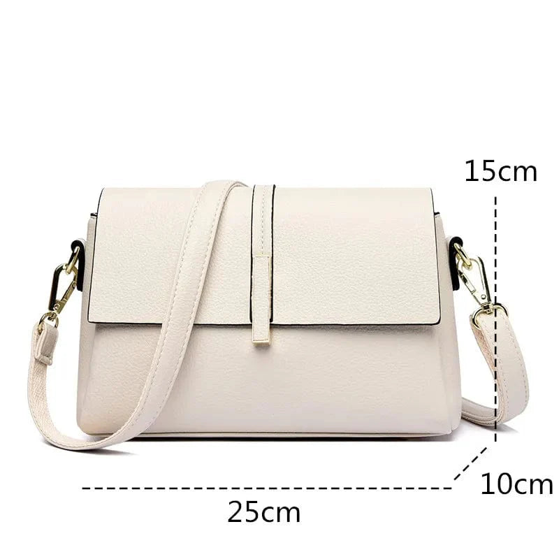 Sac femme Alice en cuir PU rose poudré, un sac bandoulière élégant et discret.