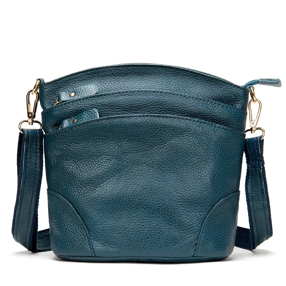 Sac besace femme élégant en similicuir, bandoulière réglable, parfait pour le quotidien pratique.