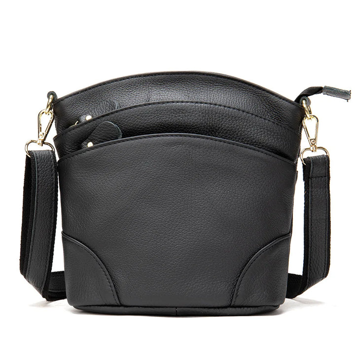 Chic sac besace femme multi-couleurs, accessoire de mode en similicuir avec bandoulière. Élégant et polyvalent.