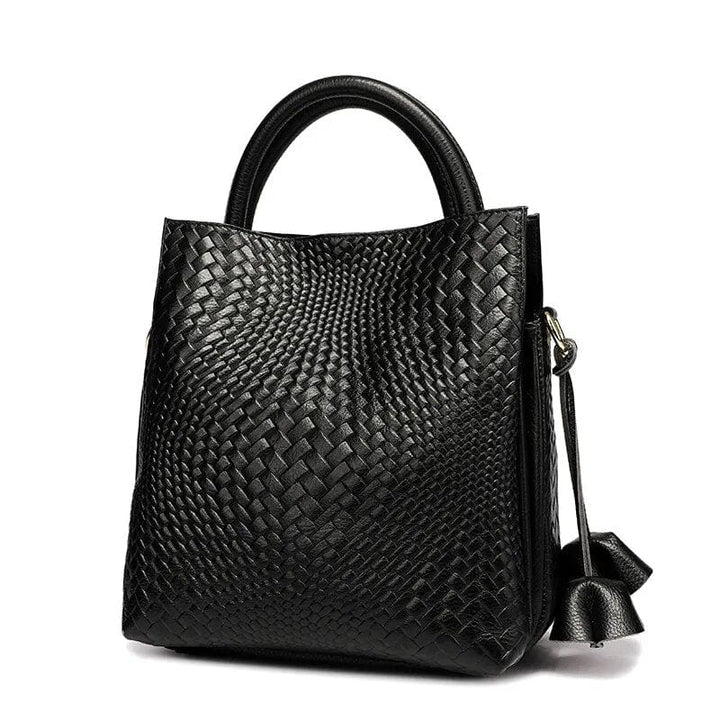 Sac fourre-tout femme Alexandra en cuir noir, vue intérieure montrant la doublure et les compartiments.