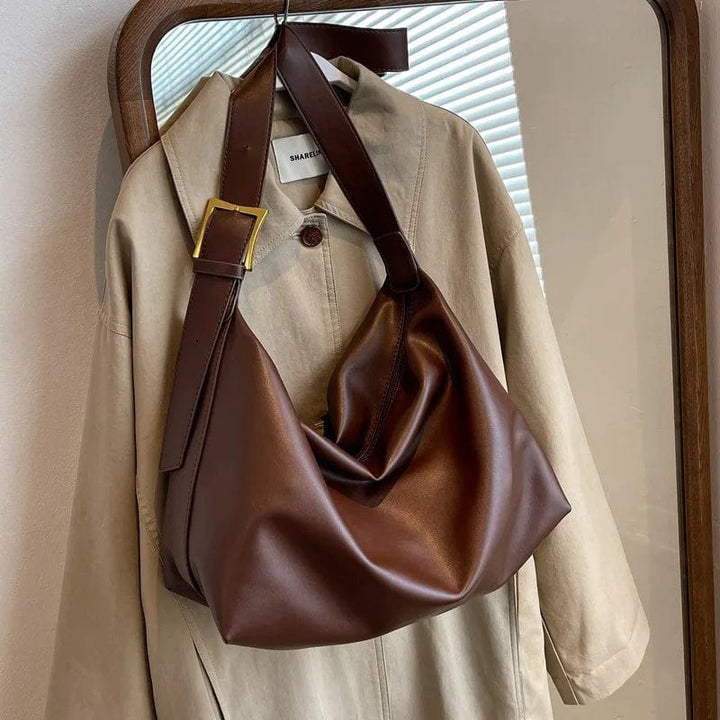 Sac cabas femme en cuir vegan, accessoire de mode éthique, idéal pour un look sophistiqué