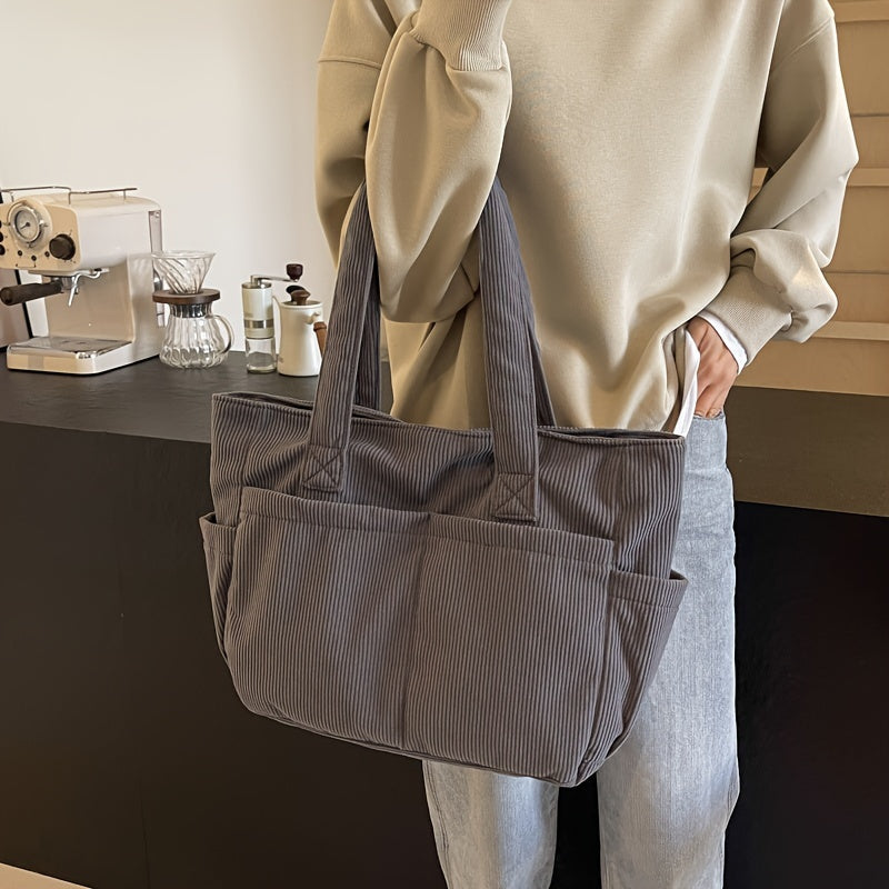 Sac cabas spacieux et léger en velours côtelé, idéal pour la ville et le quotidien féminin.