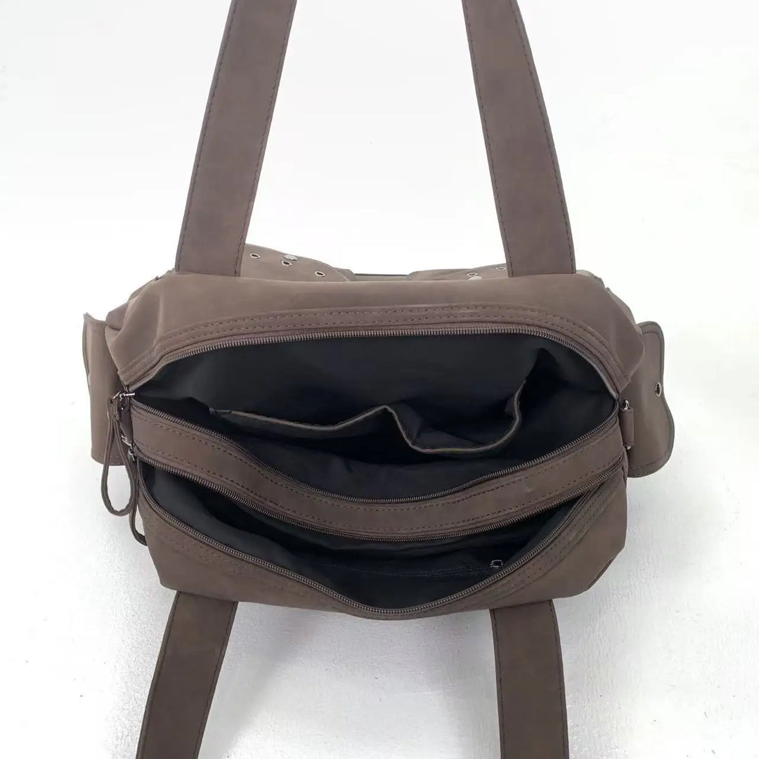 Sac cabas femmes marron en suédine, fourre-tout élégant et pratique pour toutes occasions.