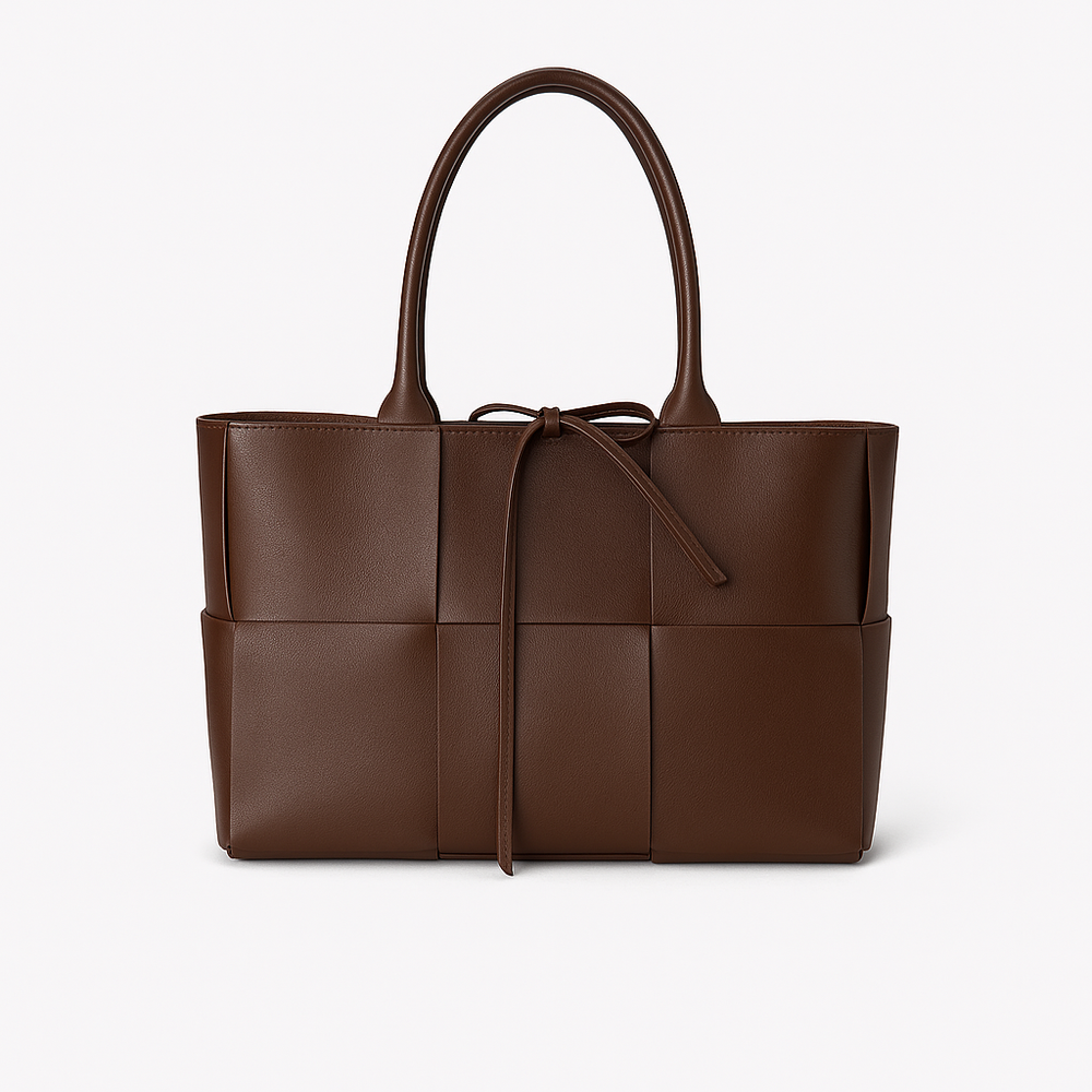 "sac cabas NOXA brun en cuir tressé élégant, design minimaliste pour femmes, parfait pour toute occasion, style urbain"