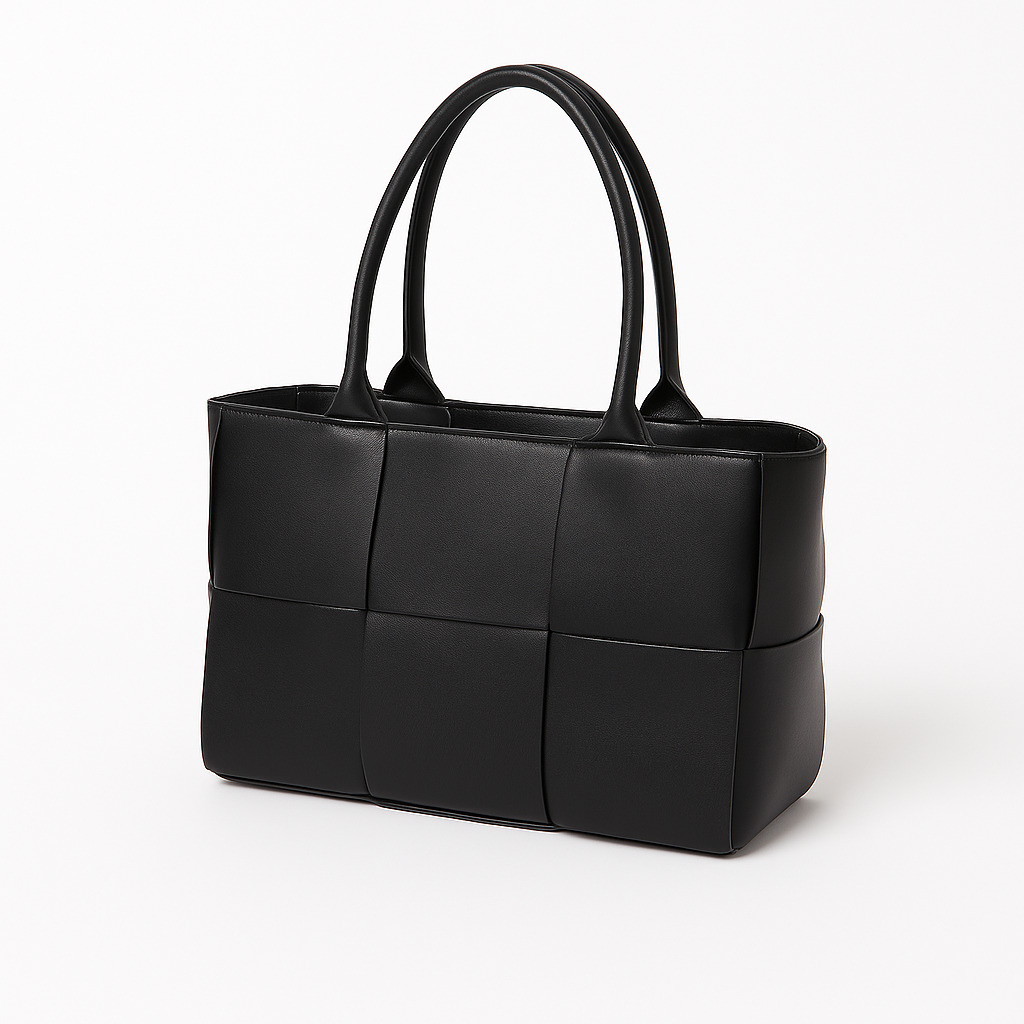 "sac cabas NOXA brun en cuir tressé élégant, design minimaliste pour femmes, parfait pour toute occasion, style urbain"