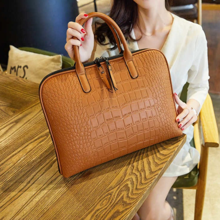 Sac de travail pour femme, cuir PU marron, design moderne, idéal pour PC et documents