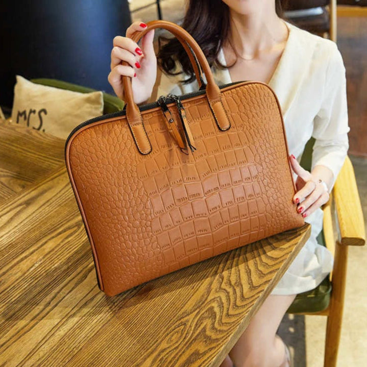 Sac de travail pour femme, cuir PU marron, design moderne, idéal pour PC et documents