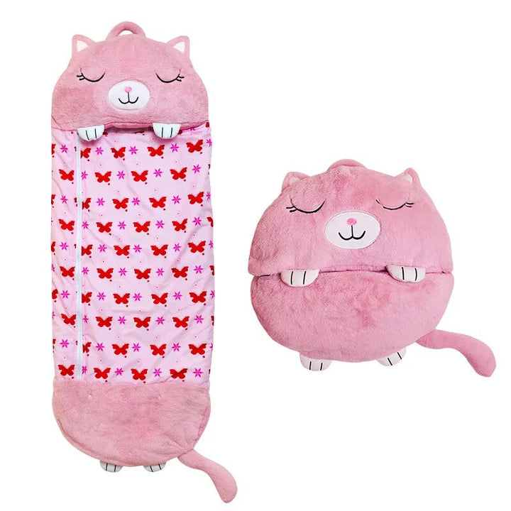 Coussin doudou transformable en sac de couchage pour le confort des enfants.