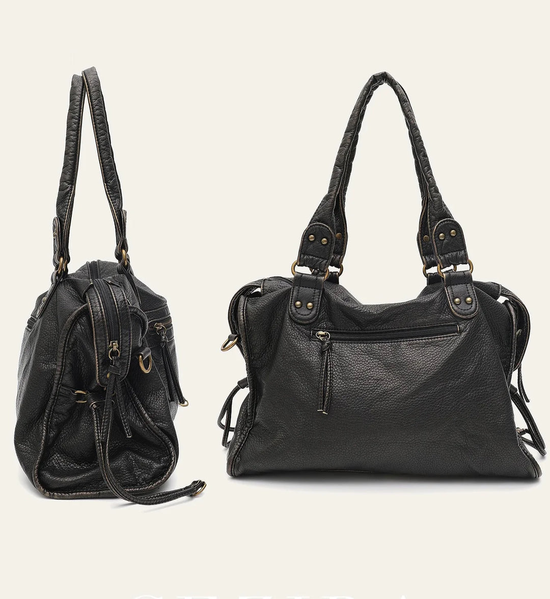 Grand sac d'école pour jeune femme, avec espace optimisé pour laptop et documents.