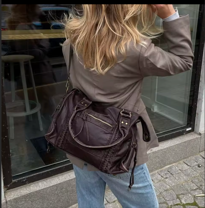 Sac scolaire femme grand et très élégant, fonctionnel pour toutes les étudiantes.