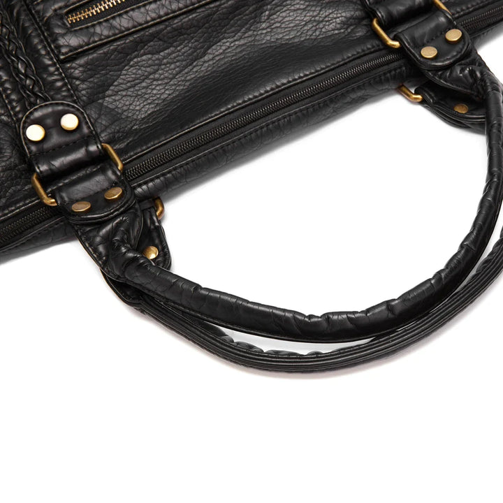 Sac à main rétro en cuir synthétique, grand format, pour un look élégant.
