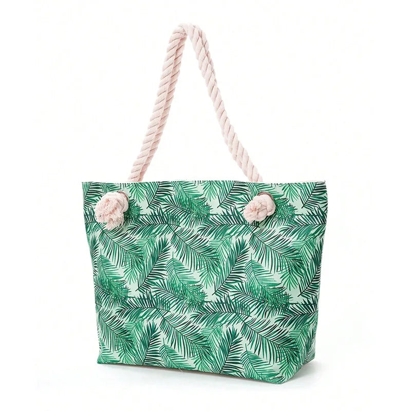 Accessoire de mode féminin, ce sac de plage cabas en toile à motifs ajoute une touche colorée à votre tenue d'été.