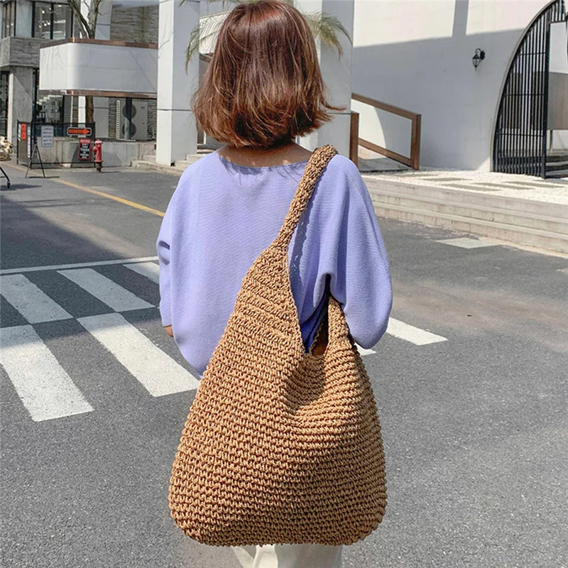 Grand sac de plage en paille pour femme, parfait pour l'été, les pique-niques ou la ville.
