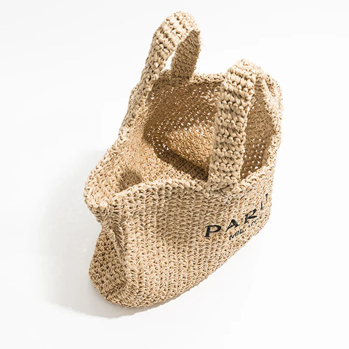 Grand sac de plage en paille tressée, idéal pour femme. Style Azura, pour transporter vos essentiels d'été.