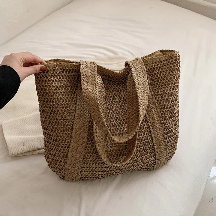 Fourre-tout de plage femme en paille et coton, parfait pour l'été, les vacances et un style décontracté.