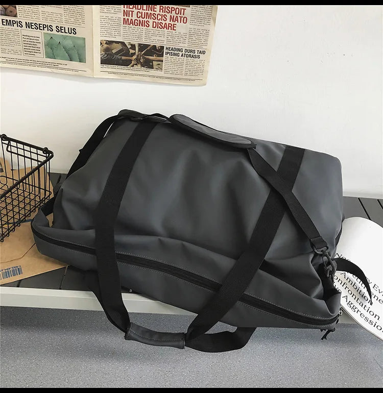 Sac de plage imperméable femme, grand fourre-tout kaki pour voyage, été et vacances en famille.