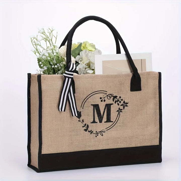 Sac de plage mode en jute naturelle, personnalisé avec un prénom ou initiales.