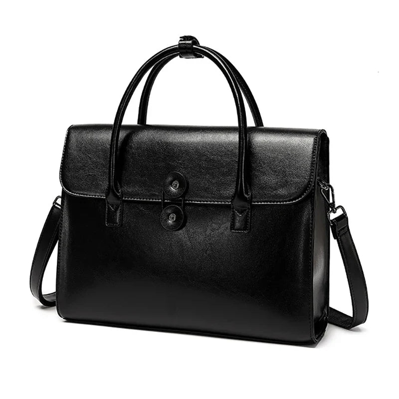 Vue intérieure du sac Antonella en cuir, montrant des compartiments pour ordinateur et dossiers, sac femme.