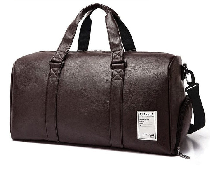 Sac de voyage femme en cuir PU marron, durable, idéal comme bagage à main chic.