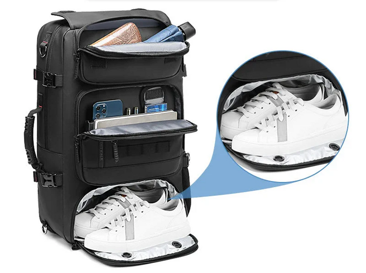 Sac à dos week-end polyvalent pour homme, montrant ses multiples rangements et son design moderne.